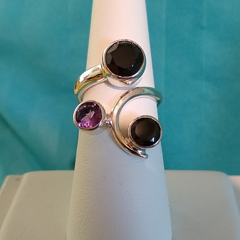 Dominique Dinouart Swirl Design Bypass Ring